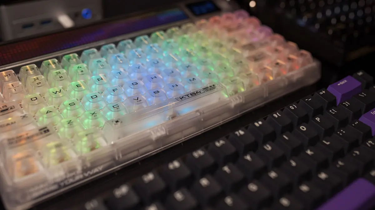 Clavier mécanique QWERTY vu de près